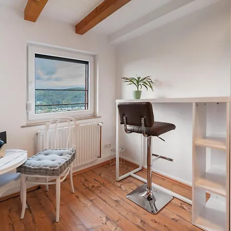 Im Rosenberg Apartment